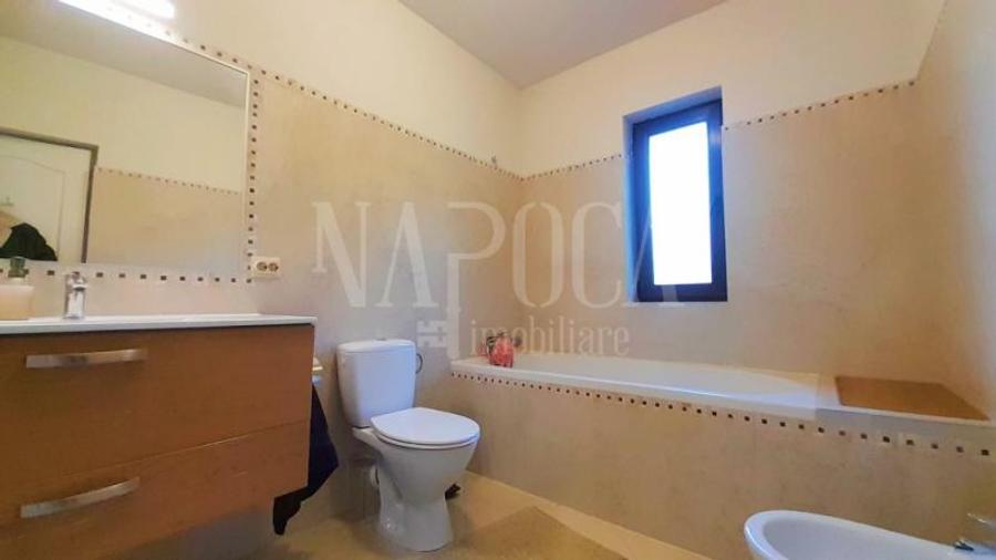 Casa 5 camere de vanzare in Floresti - 7