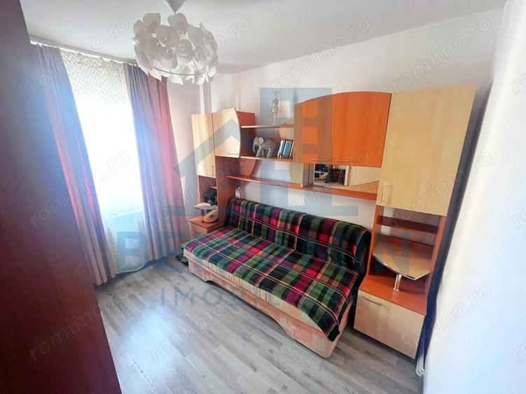 Apartament 2 camere semidecomandat Noua 41mp etaj 2 Brasov - 2