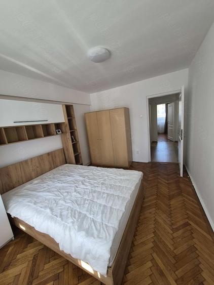 Apartament 3 camere 56 m - 2