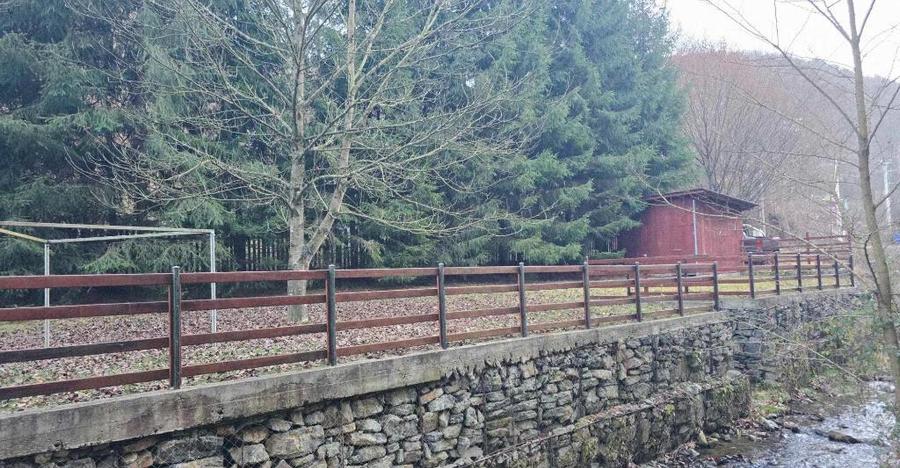 Casa/Pensiune,doua imobile intr-unul singur de vanzare, Valea Bratcu - 5