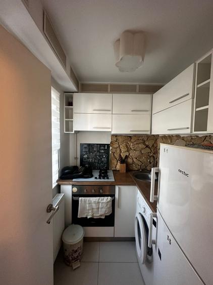 Apartament cu 2 camere, zona Alexandru cel Bun - 1