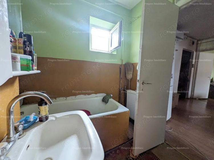 Apartament 2 camere - Decomandat - zona Dambovita - 68.500 Euro negociabil - 3