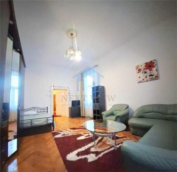 Apartament 3 camere, Central - 1
