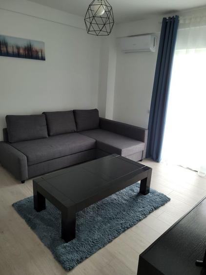 Inchiriez garsoniera - 2