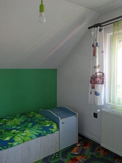 Casa mobilata si utilata pe strada linistita cu acces usor - 9