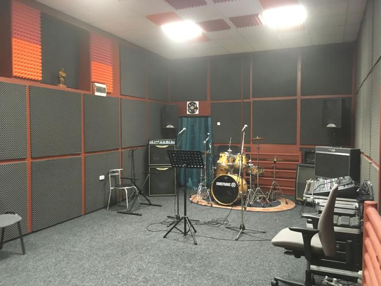 Sala repetitii, Apaca, AFI Cotroceni - 2