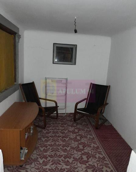 Branesti / IF - casa batraneasca din caramida cu teren de... - 35