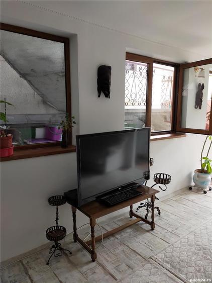 Vand,urgent casa cu etaj P+1in Hunedoara - 1