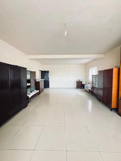 AV663 Casa 14 camere, pe 3 nivele, MEHALA, IDEAL investitie