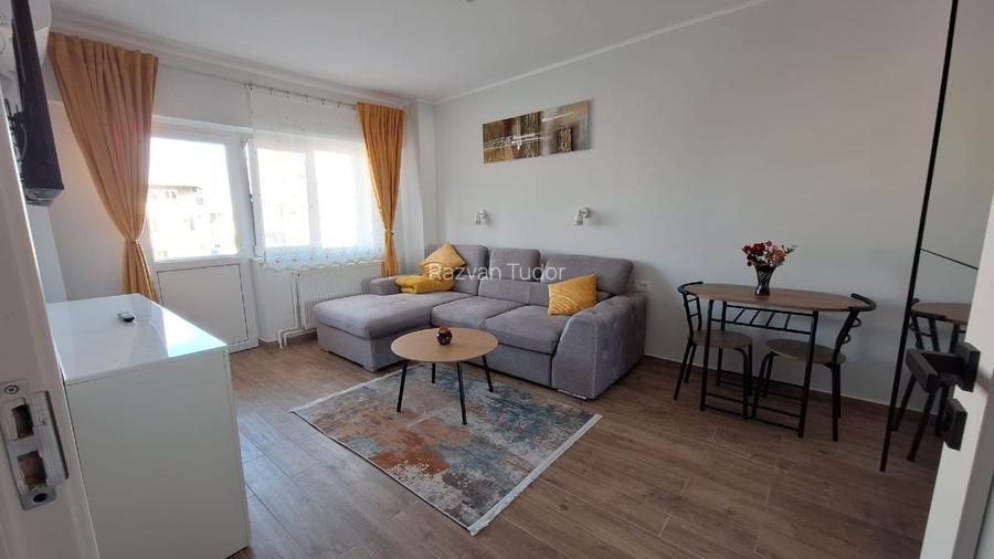 CHIRIE TERMEN LUNG: LUX ȘI SPAȚIU – Garsonieră Modificată în 2 Camere TOMIS 2