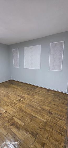 Garsoniera et. 2, vedere la strada - 2