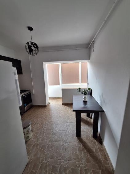 Oportunitate de investitie!!! 2 Camere decomandat ...Fac de Medicina - 2