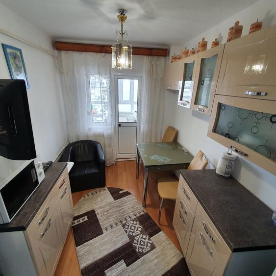 De vanzare - Apartament 2 camere zona Steaua - 4