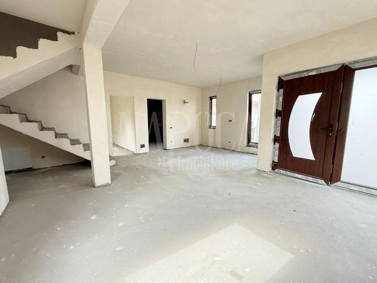 Casa 4 camere de vanzare in Campenesti - 3