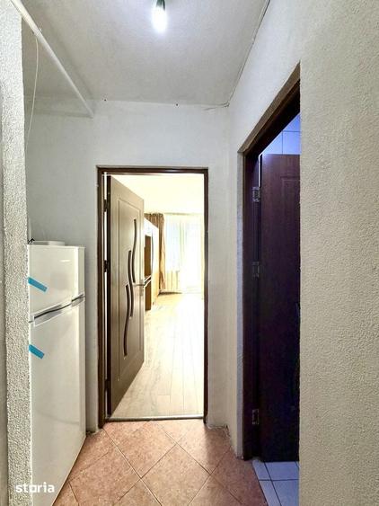 Garsoniera 30 mp etaj 3 zona Tudor Vladimirescu mobilata pre? 200 Euro - 4