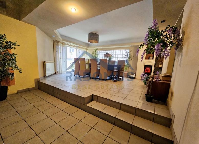 Vilă spațioasă, central, ideală pentru activități comerciale/birouri - 4