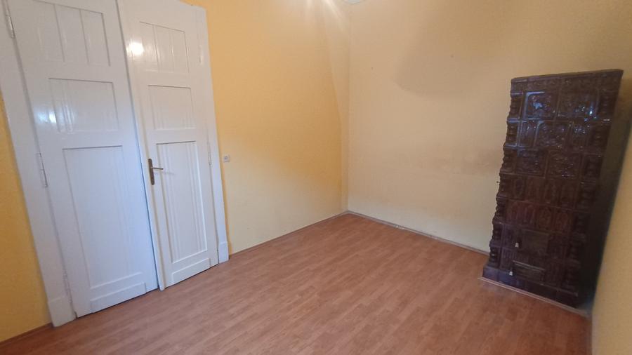 Locuință ultracentrală compusă din două apartamente cu intrări separate - 9