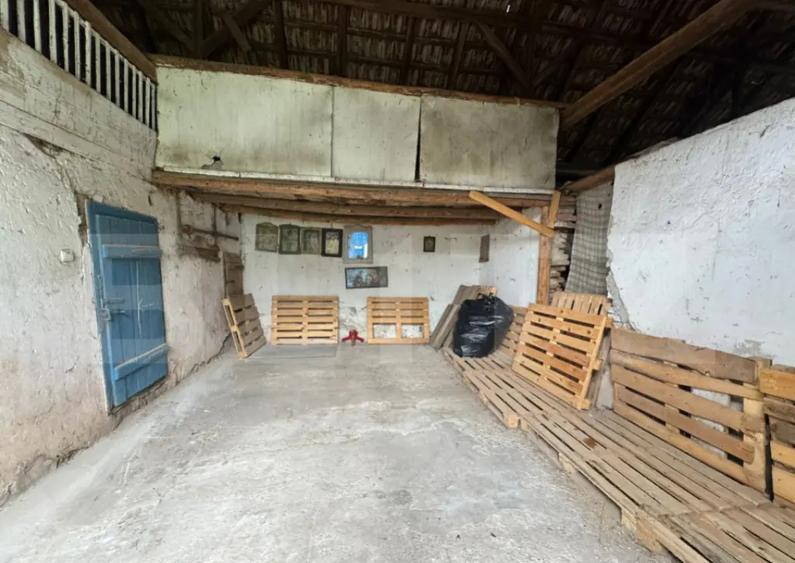 Casa cu 4 camere, 170mp si teren de 1488mp in MANERAU - 5