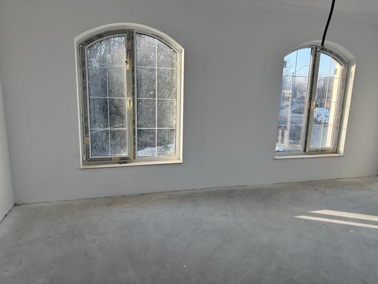 Tunari Central 5 camere  lângă pădure - 12