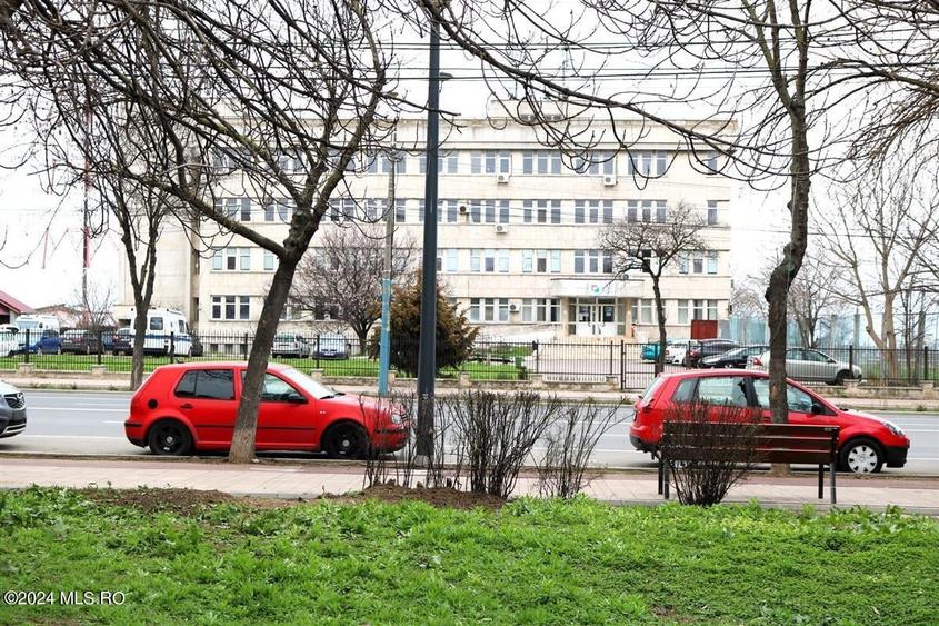 Gara - Spitalul CFR - Str. Scolii, casa din caramida, teren 380 mp! - 16