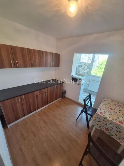 Girocului-Lidia | 3 Camere | Etaj intermediar | Garaj + Boxa | Centrala proprie Girocului-Lidia | 3 Camere | Etaj intermediar | Garaj + Boxa | Centrala proprie