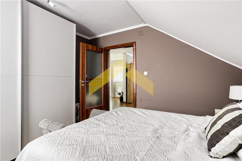 Casa noua de vanzare orasul Ineu - 27