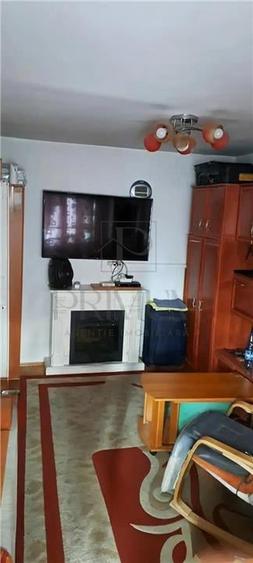 SAGULUI - 3 camere - decomandat - centrala proprie - lift - ETAJ 1 - 3