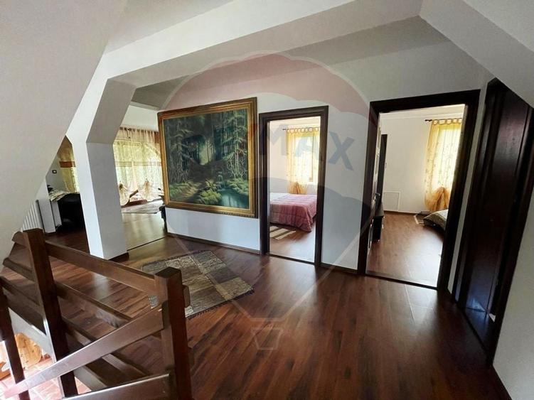 Casa /Vila de vanzare in Durau - 17