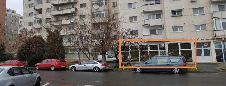 Vanzare spatiu comercial Arad, zona Micalaca, Bl. 303 - 137mp - 2