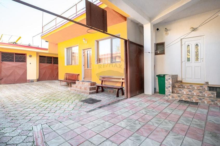 De inchiriat apartament 3 camere la casă, zona Florilor cu parcare - 6