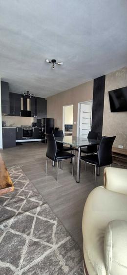 Apartament de vanzare - 4