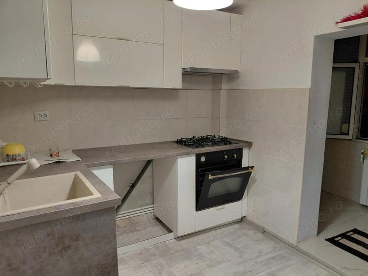 Apartament 3 camere decomandat Etaj 1/4 Mazepa 2 - 12