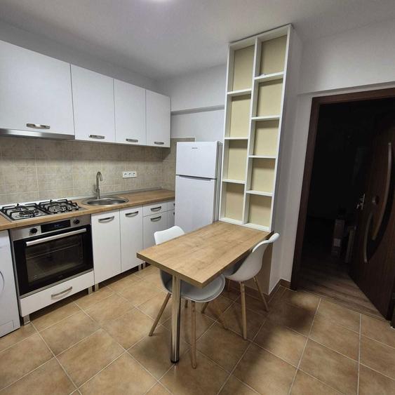 Garsoniera etaj 2 - zona Ansamblul Muresul Bld 1848 - 5