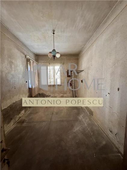 Casa 4 camere, 2 intrari, Ploiest, Bd. Castanilor - 12