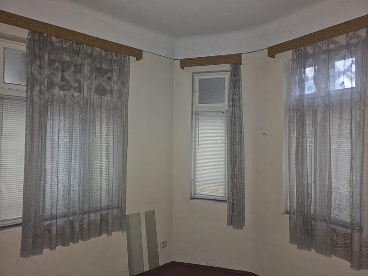 Hala Traian- singur curte- renovabila/demolabila - 14