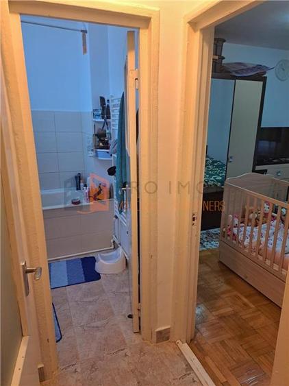 Apartament 2 camere cf semidecomandat zona 23 August - 7