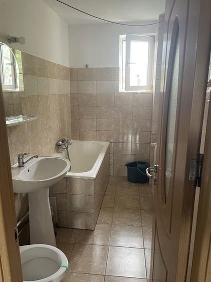 Inchiriez apartament Craiova Rovine - Wiesana( Supeco) - 5