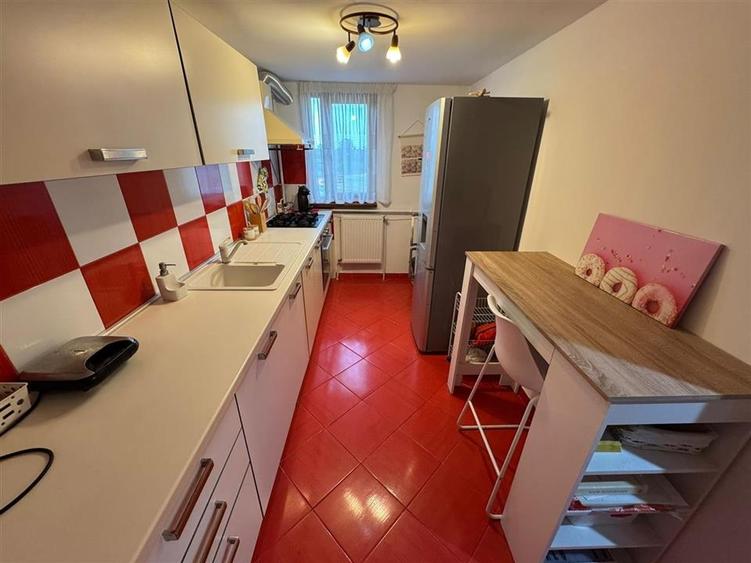 Apartament tip penthouse de vanzare , etaj 3 (mansarda) Penny Obor - 1