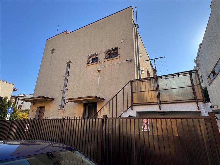 Vanzare vila Vatra Luminoasa - Victor Manu | - 3