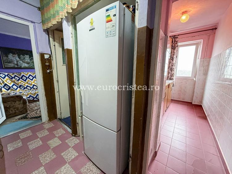 Apartament cu 2 camere de vânzare în Mangalia,str.Rozelor,la 400m de plajă - 2