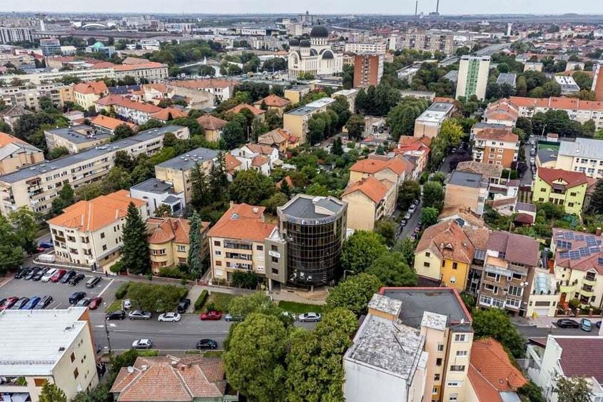 Inchiriere spa?iu de birouri premium in centru Arad - 4