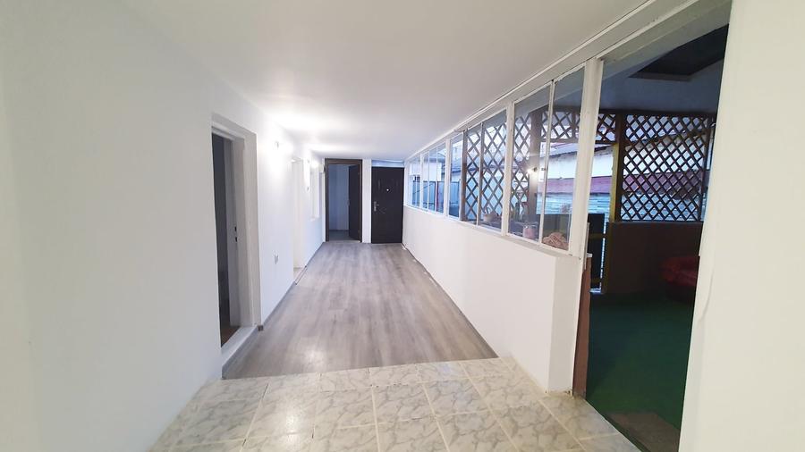 Casă 5 camere în Sectorul 5, Str. Flautului, Excelent conectată, zonă liniștita - 2