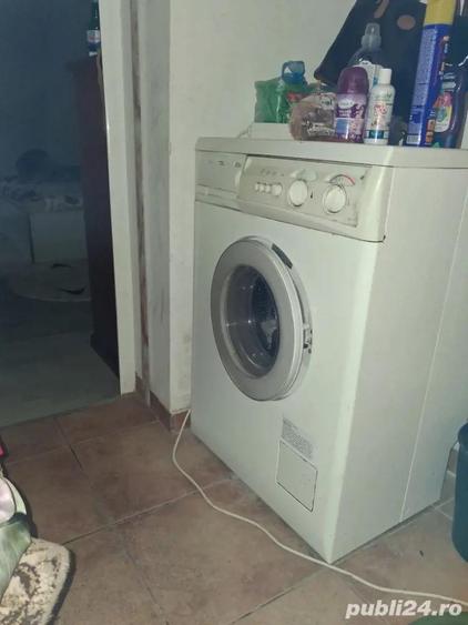 inchiriez camera mare mobilata Medicina veche,Parcul RomanescuUnirii - 4