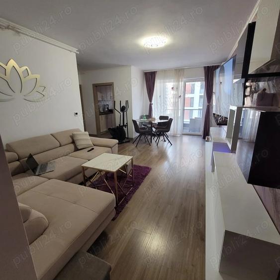 Apartament decomandat cu 3 camere + parcare , Adora Park Arad - comision 0 - 1