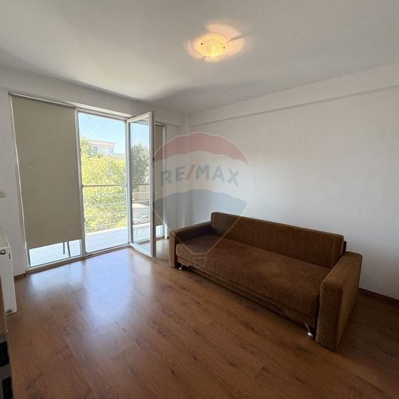 Apartament cu 3 camere de inchiriat - 14