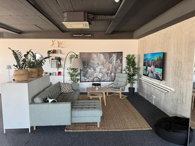 Spatiu de birouri Etaj 3 cu terasa superba - 1