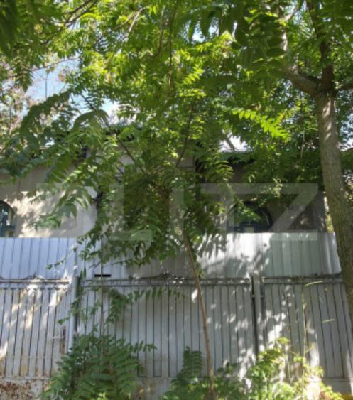 Casa 4 camere , teren 285 mp, zona semi-centrala - 13