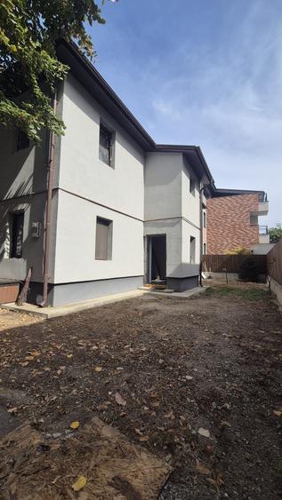 Casă individuală cu 3 camere cu Teren 200 Mp în Lacul Tei
