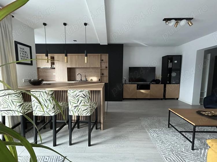Apartament cu 3 camere decomandat în Braytim
