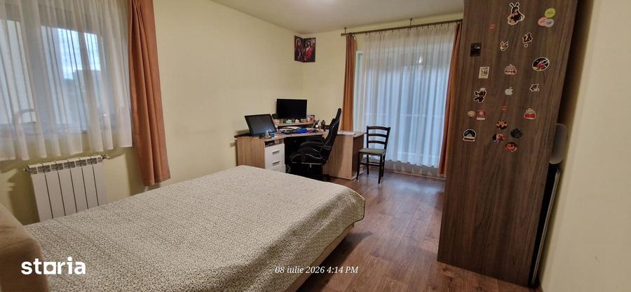 Apartament cu 4 camere decomandat în Tătărași